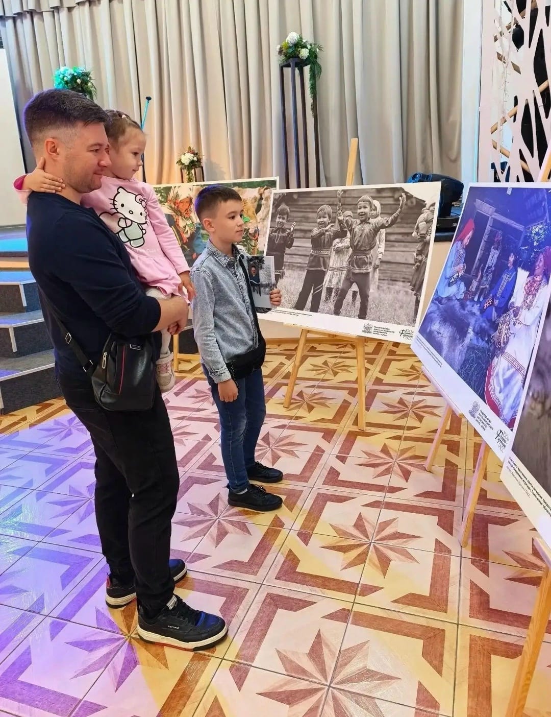 Фотография к материалу «В Центре культуры и досуга «Родники» посёлка Пойковский состоялось открытие выставки «Югра»