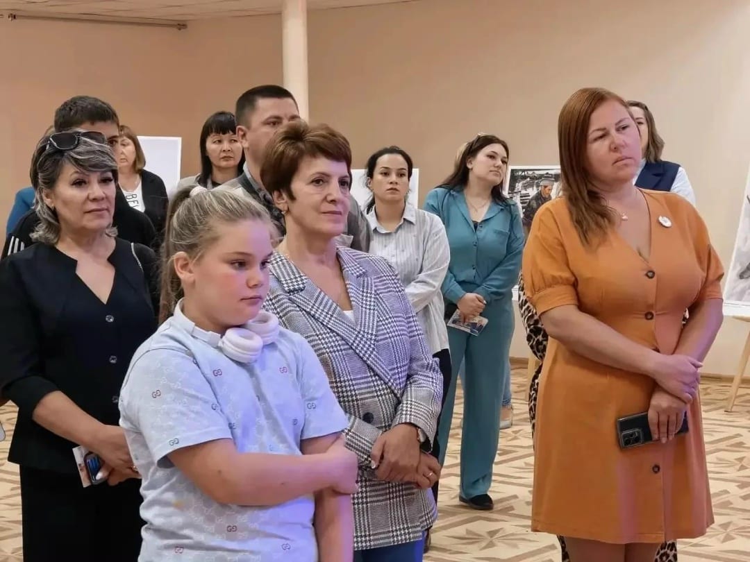 Фотография к материалу «В Центре культуры и досуга «Родники» посёлка Пойковский состоялось открытие выставки «Югра»