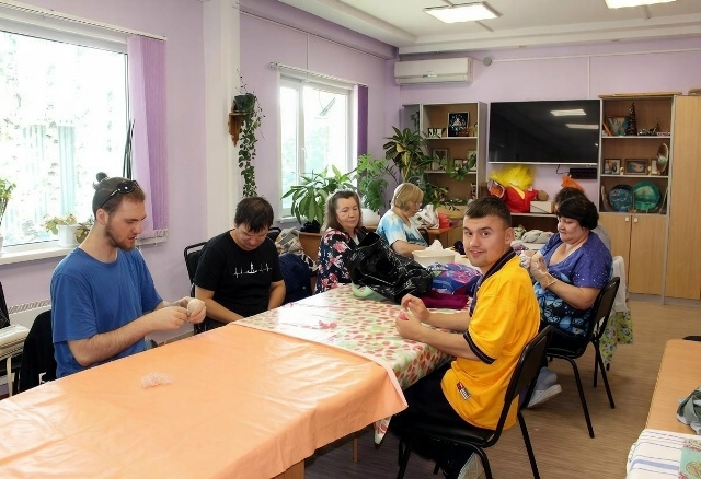 Блок новостей от местных организаций ХМАО ВОИ. Няганьская местная организация Тёплое искусство: как валяние