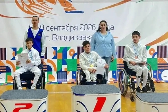 Четыре медали первенства России завоевали югорские фехтовальщики С 6 по 9 сентября во Владикавказе прошло
