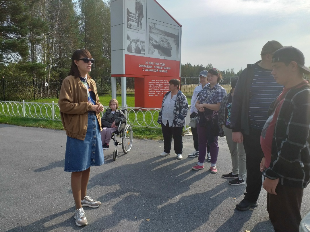 Знаете,есть места,где воздух пропитан историей